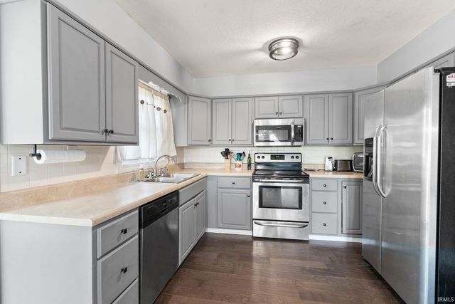 10225 N 100 W, Decatur, IN 46733