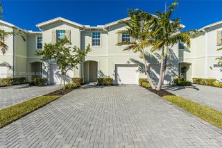 4303 Hammock Grove Drive, Lake Worth, FL 33467