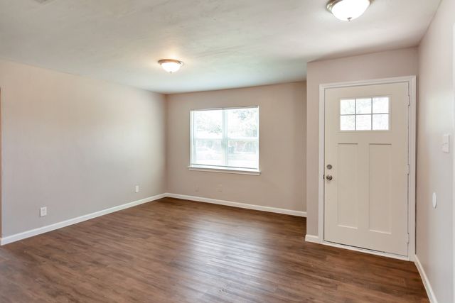 2038 Evergreen Street, Garland, TX 75041