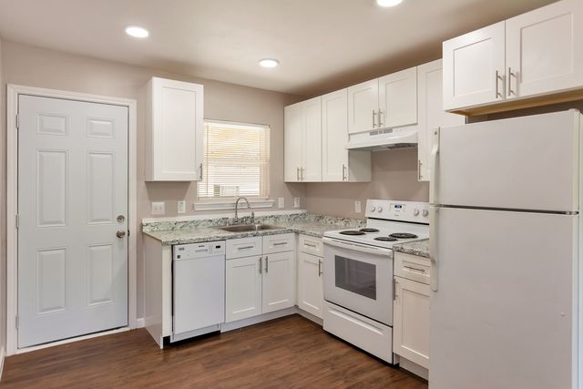 2038 Evergreen Street, Garland, TX 75041