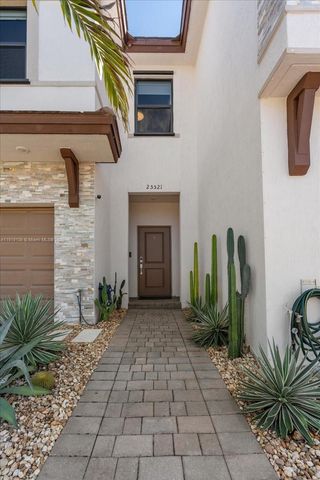 25521 SW 108th Ct, Homestead, FL 33032