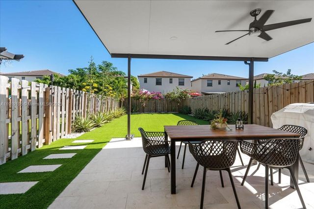 25521 SW 108th Ct, Homestead, FL 33032