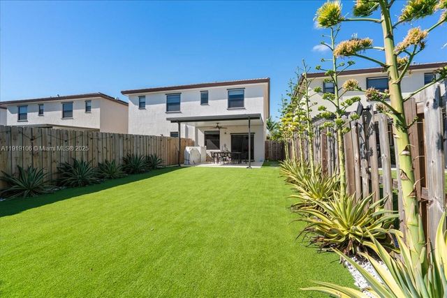 25521 SW 108th Ct, Homestead, FL 33032