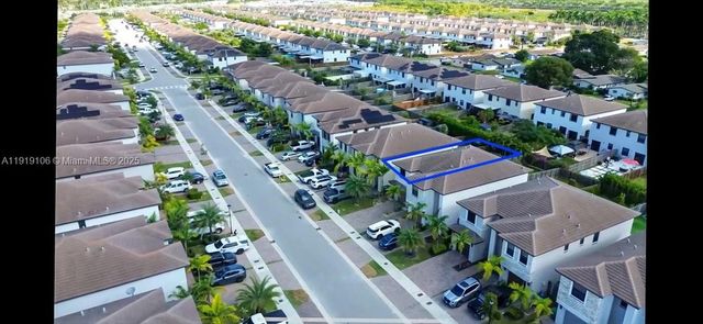 25521 SW 108th Ct, Homestead, FL 33032