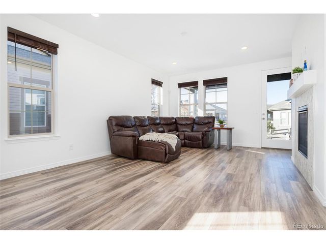 7781 Plateau Creek Ln, Littleton, CO 80125