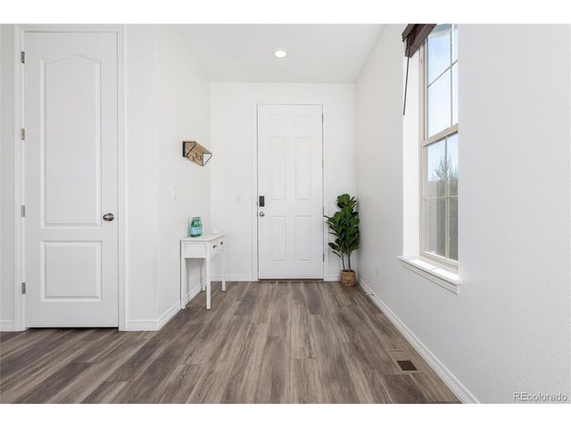 7781 Plateau Creek Ln, Littleton, CO 80125