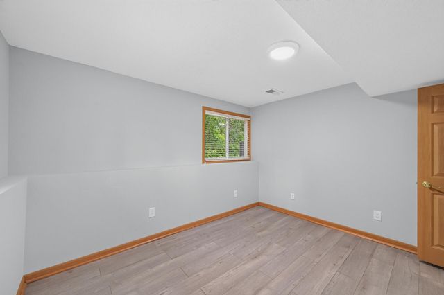 900 Evergreen Trail, Blaine, MN 55014