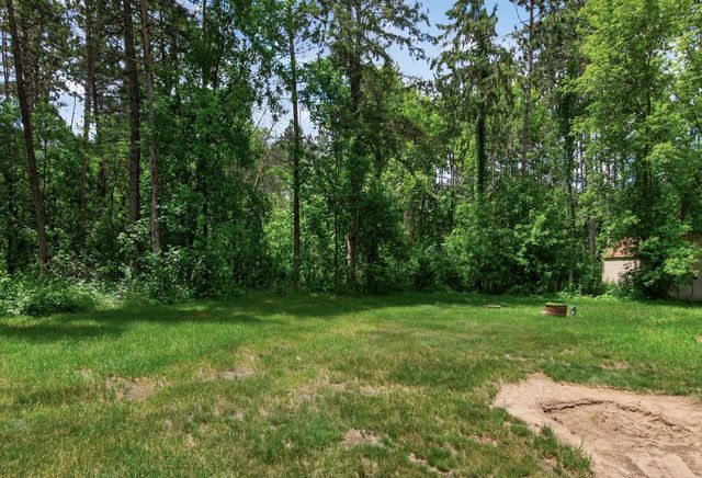 900 Evergreen Trail, Blaine, MN 55014