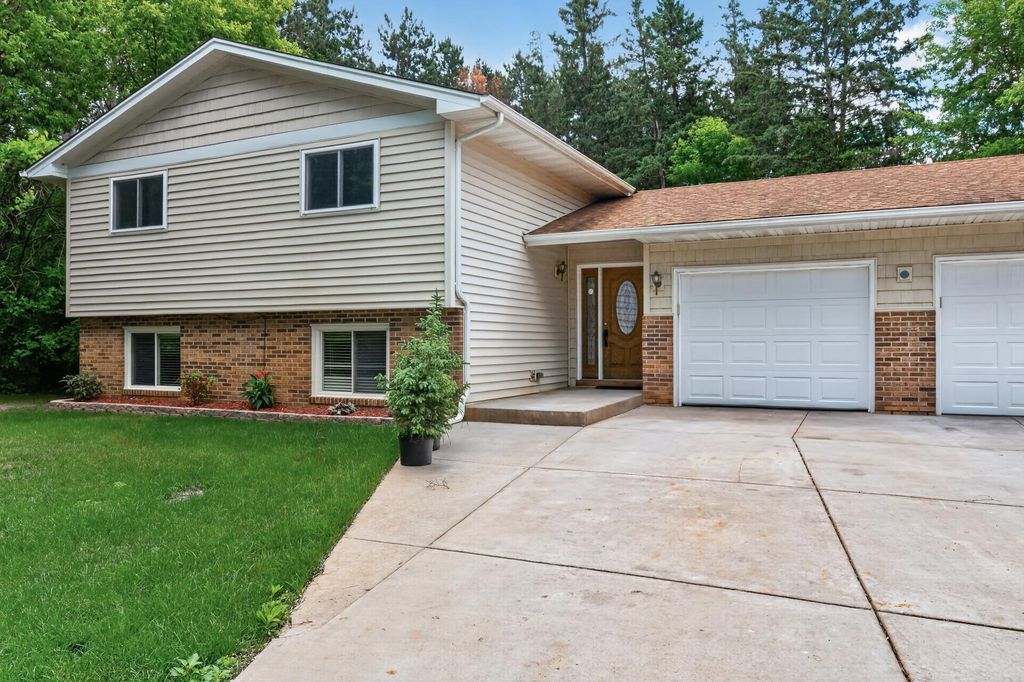900 Evergreen Trail, Blaine, MN 55014 — photo 3