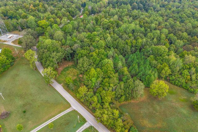 4447 Baggett Hollow Rd, Cunningham, TN 37052