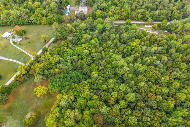 4447 Baggett Hollow Rd, Cunningham, TN 37052