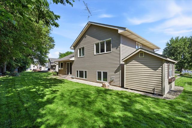 433 Carissa Lane SW, Saint Michael, MN 55376