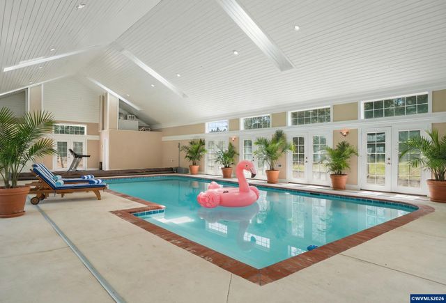 37310 Fawn Dr, Lebanon, OR 97355