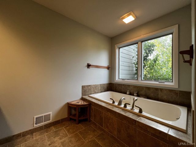 13910 Liminga Road, Atlantic Mine, MI 49905