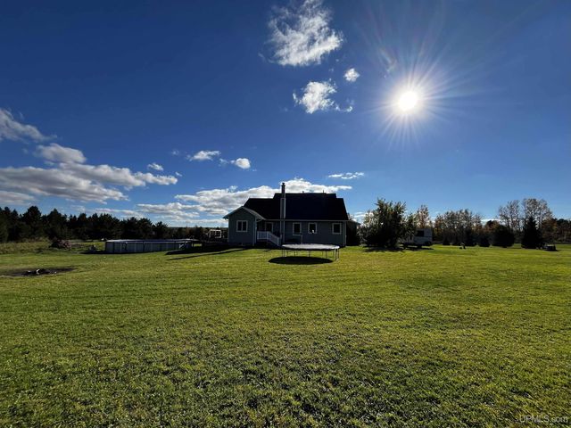 13910 Liminga Road, Atlantic Mine, MI 49905