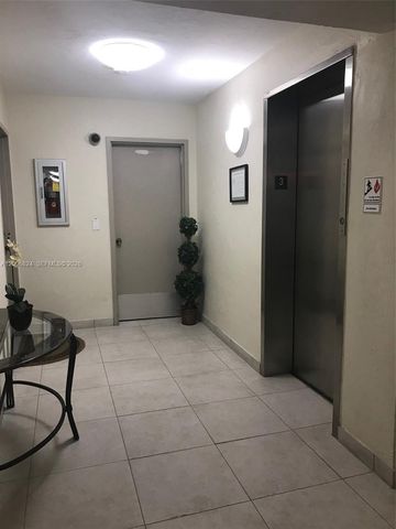 2600 NE 135th St 3F-A, North Miami, FL 33181