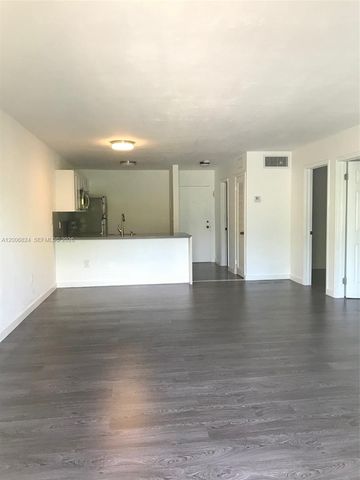 2600 NE 135th St 3F-A, North Miami, FL 33181