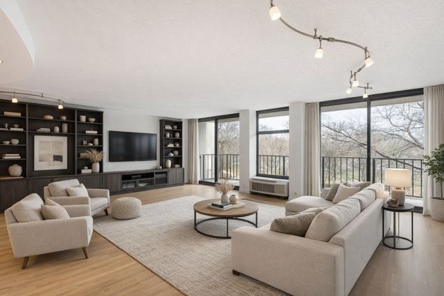 1920 N Clark Street 3A, Chicago, IL 60614