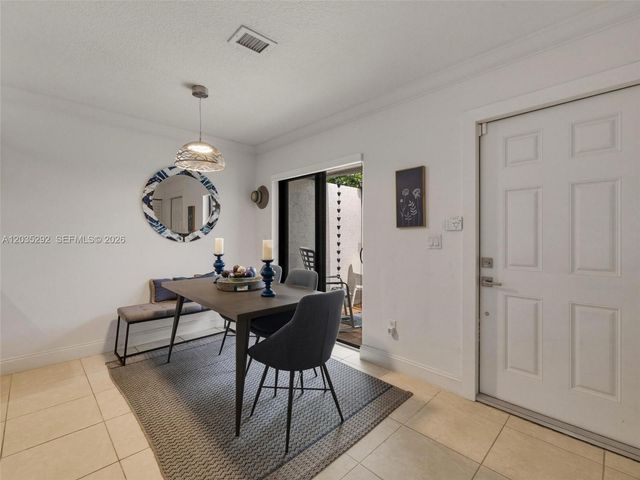 11472 SW 87th Ter, Miami, FL 33173