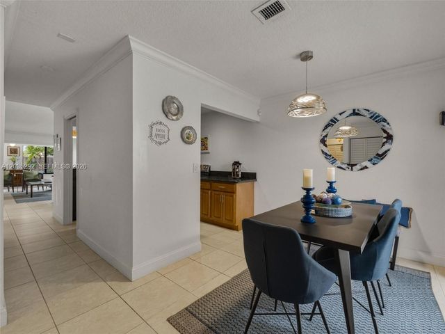 11472 SW 87th Ter, Miami, FL 33173
