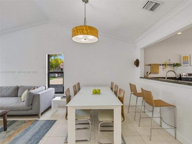 11472 SW 87th Ter, Miami, FL 33173