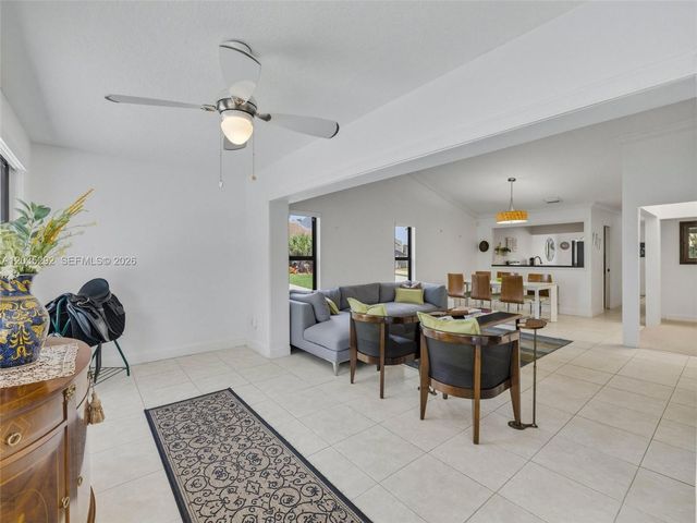 11472 SW 87th Ter, Miami, FL 33173