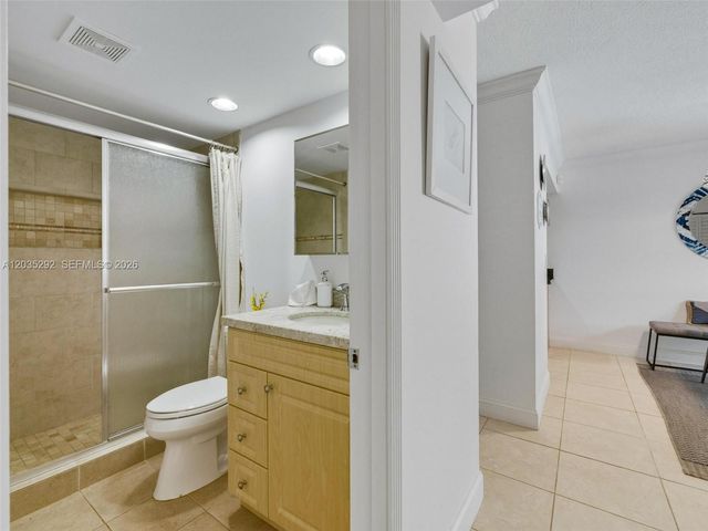 11472 SW 87th Ter, Miami, FL 33173