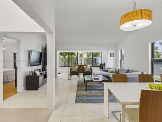 11472 SW 87th Ter, Miami, FL 33173