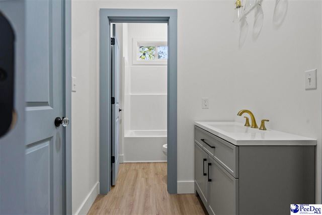 310 W Sumter, Florence, SC 29501