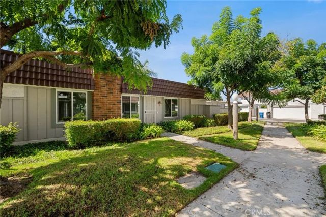 11264 Morgen Way, Cypress, CA 90630