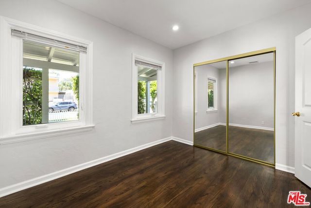 5926 Cleon Avenue, North Hollywood, CA 91601