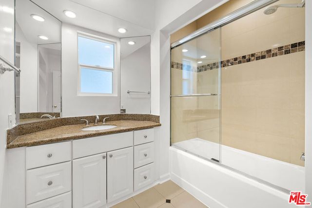 5926 Cleon Avenue, North Hollywood, CA 91601