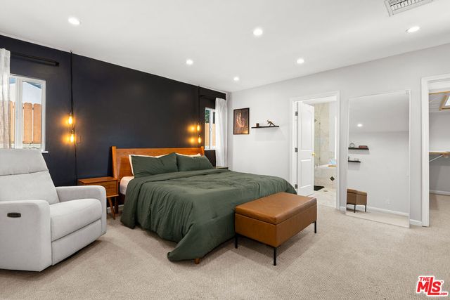 5926 Cleon Avenue, North Hollywood, CA 91601