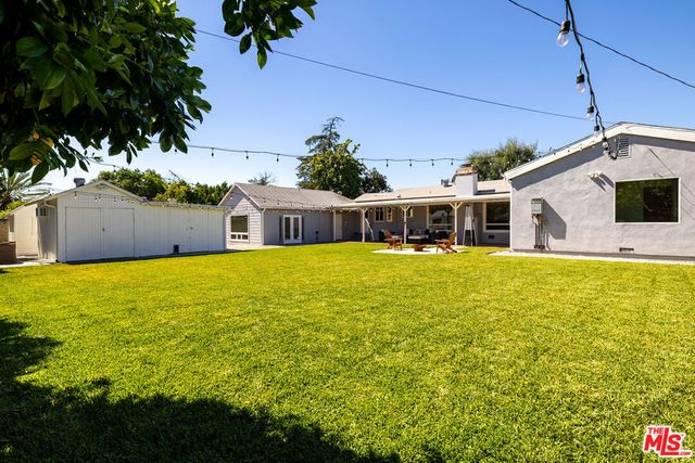 5926 Cleon Avenue, North Hollywood, CA 91601