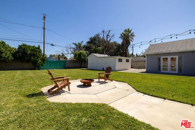 5926 Cleon Avenue, North Hollywood, CA 91601