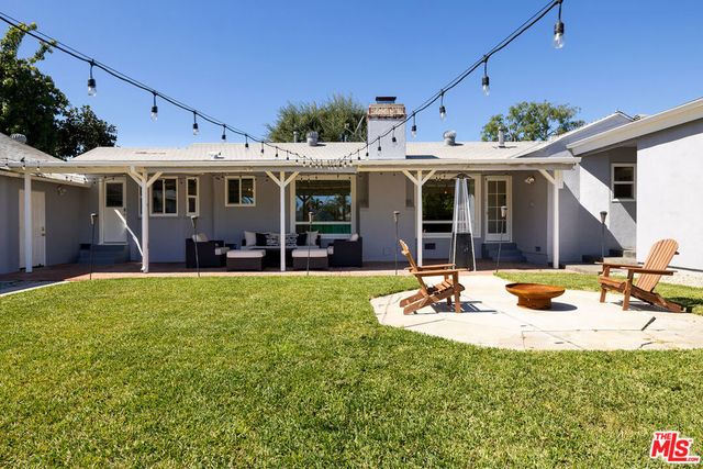 5926 Cleon Avenue, North Hollywood, CA 91601