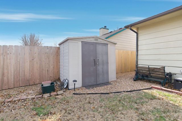 1442 N Pine Grove, Wichita, KS 67212