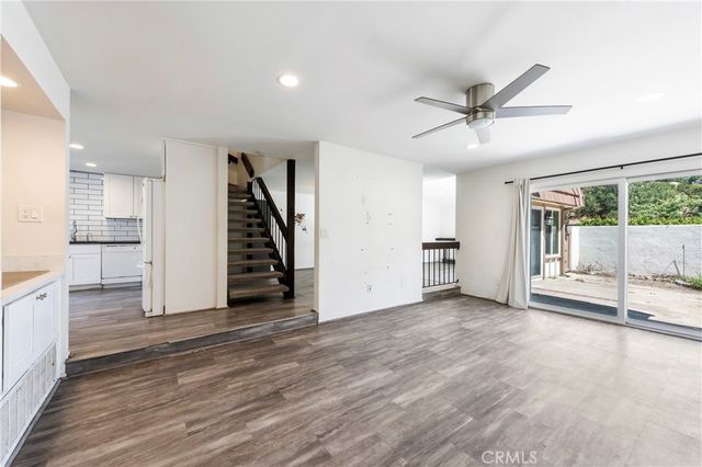 22242 Germain St 7, Chatsworth, CA 91311