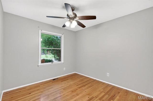 1276 Springhurst Drive, Florissant, MO 63031