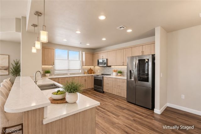 8255 Las Vegas Boulevard 722, Las Vegas, NV 89123