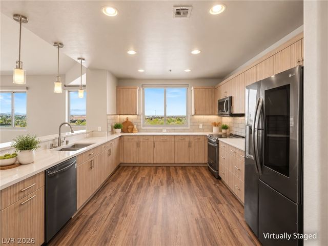 8255 Las Vegas Boulevard 722, Las Vegas, NV 89123