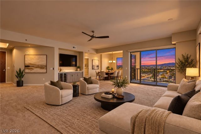 8255 Las Vegas Boulevard 722, Las Vegas, NV 89123