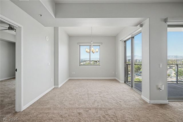 8255 Las Vegas Boulevard 722, Las Vegas, NV 89123