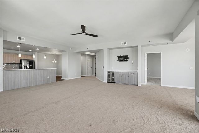 8255 Las Vegas Boulevard 722, Las Vegas, NV 89123