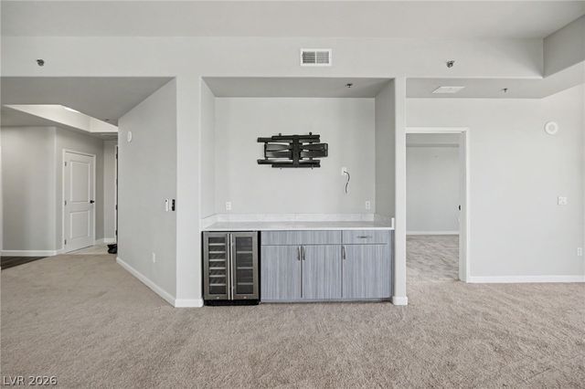 8255 Las Vegas Boulevard 722, Las Vegas, NV 89123