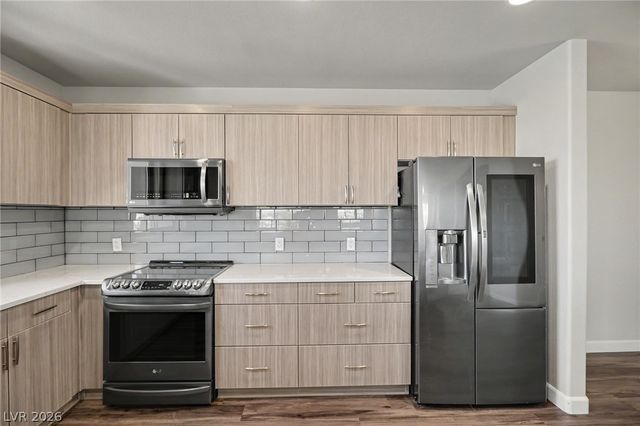8255 Las Vegas Boulevard 722, Las Vegas, NV 89123