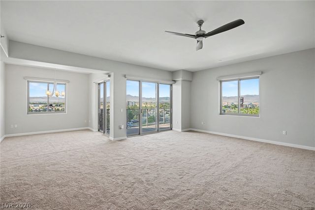 8255 Las Vegas Boulevard 722, Las Vegas, NV 89123