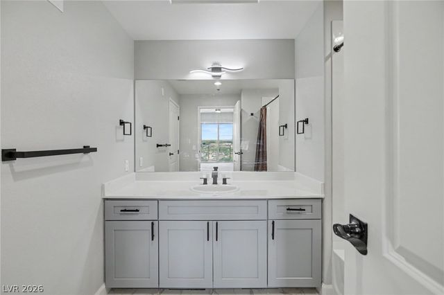 8255 Las Vegas Boulevard 722, Las Vegas, NV 89123