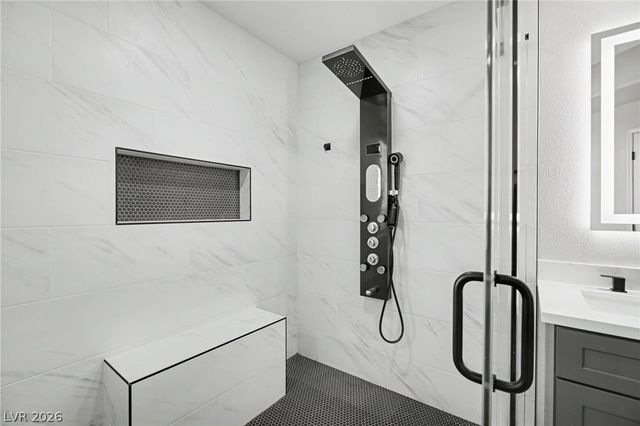 8255 Las Vegas Boulevard 722, Las Vegas, NV 89123