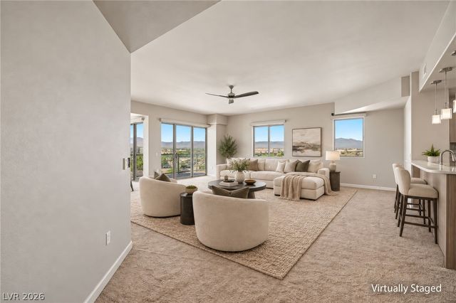 8255 Las Vegas Boulevard 722, Las Vegas, NV 89123